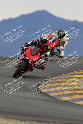 media/Jan-14-2023-SoCal Trackdays (Sat) [[497694156f]]/Turn 12 (120pm)/